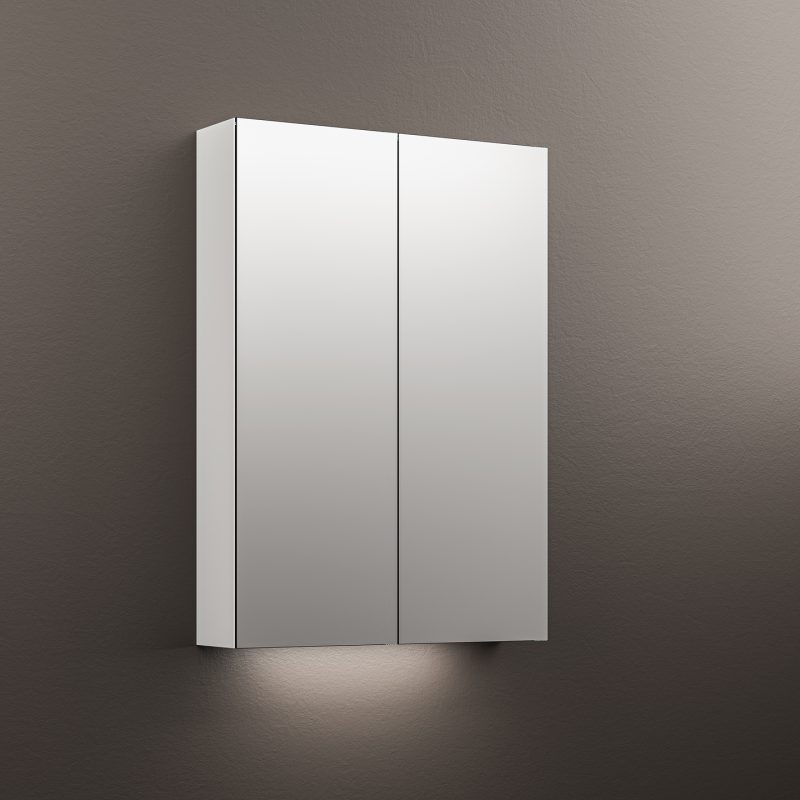 Temal Emina peilikaappi kylpyhuoneeseen, kolme eri leveyttä, yksi korkeus 85 cm.